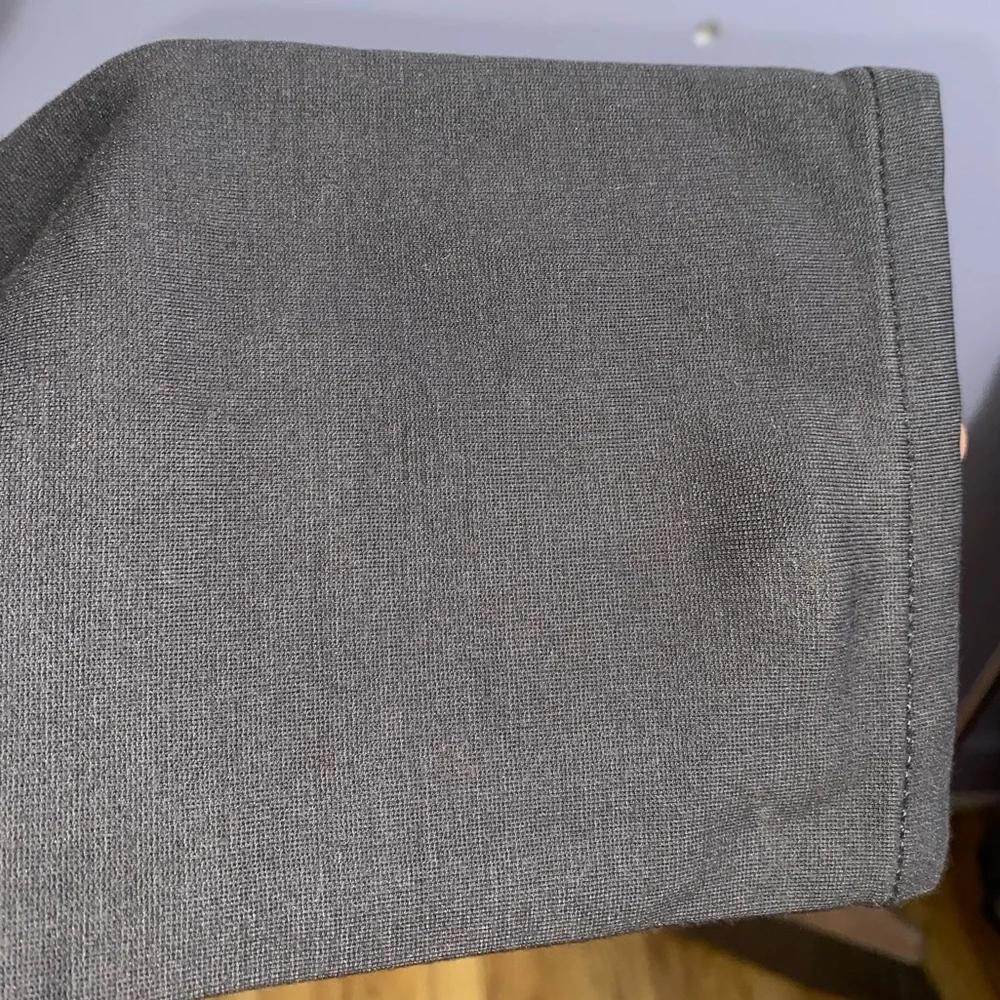 Used - Picture 5 of 8